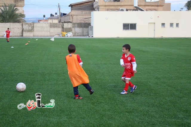 فيديو: قفزوا كالغزلان والفرحة والدموع تغمران شاكرين الرحمن وابو العبد بالحسبان في افتتاح ملعبهم الخضراوان   